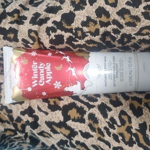 Winter Candy Apple Body Wash